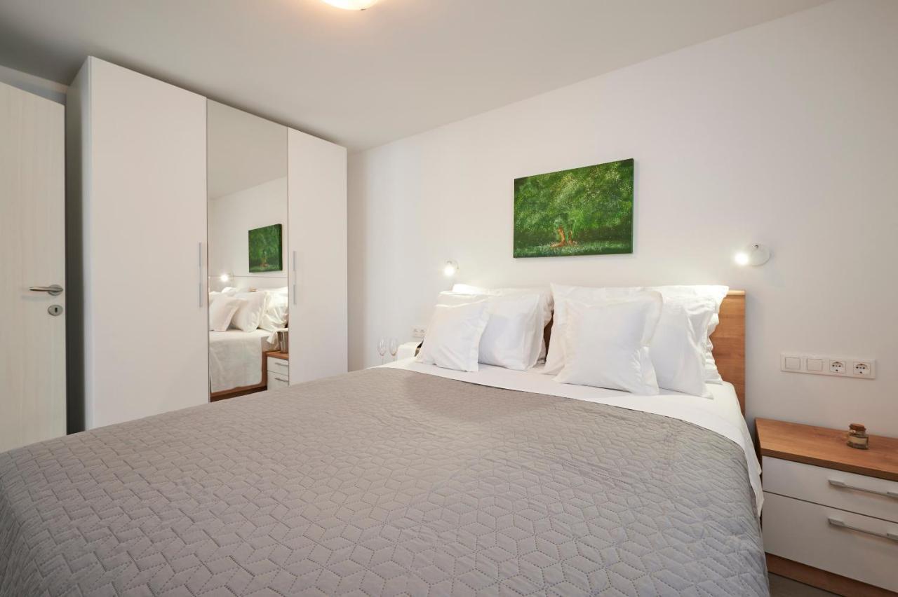 Apartmani Laurus Trogir Exterior foto